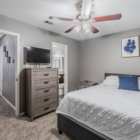 Cozy 2 Bedroom Apt 9Ml From Downtown Ft Worth Fort Worth Dış mekan fotoğraf