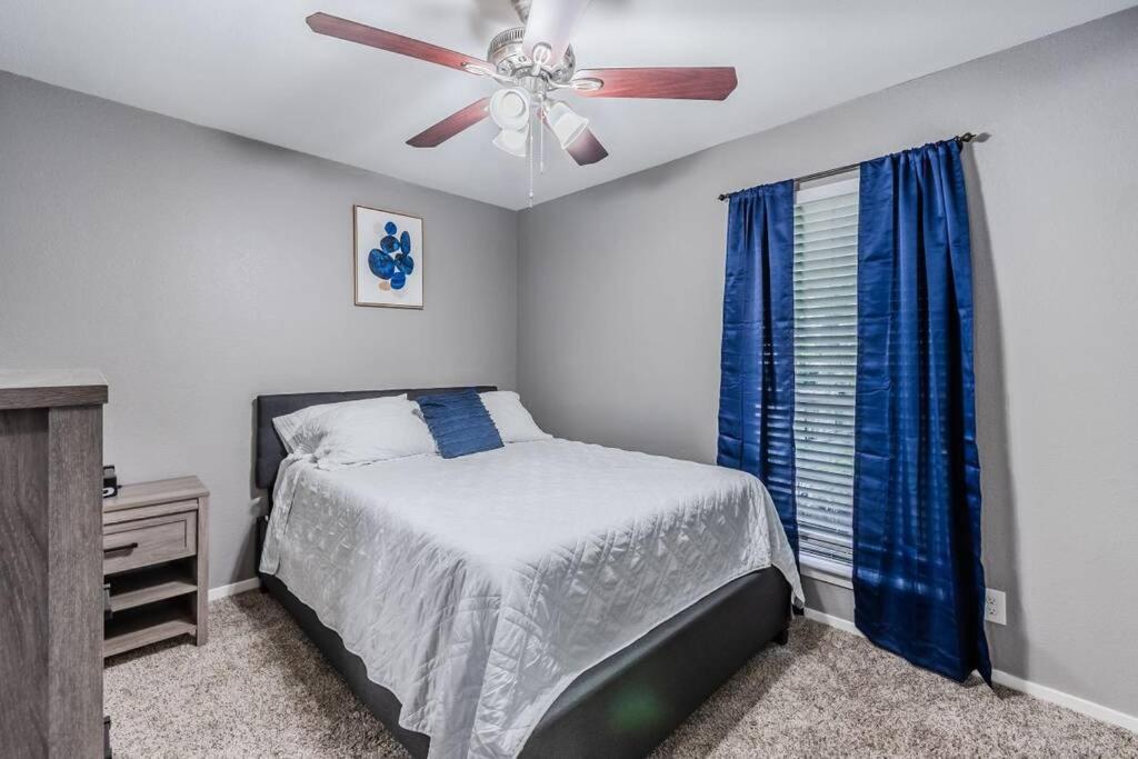 Cozy 2 Bedroom Apt 9Ml From Downtown Ft Worth Fort Worth Dış mekan fotoğraf